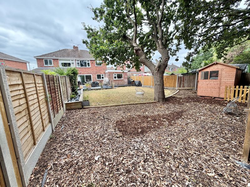Knowle Close Great Sutton